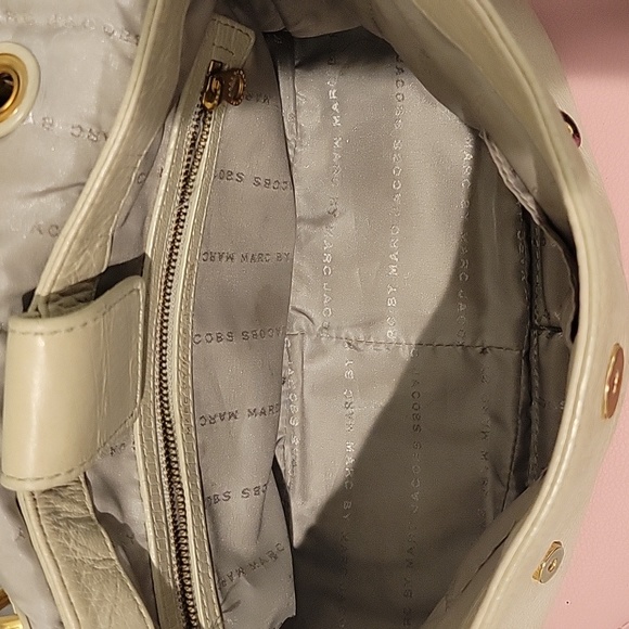 70.Marc Jacob Authentic Bag - Picture 8 of 12